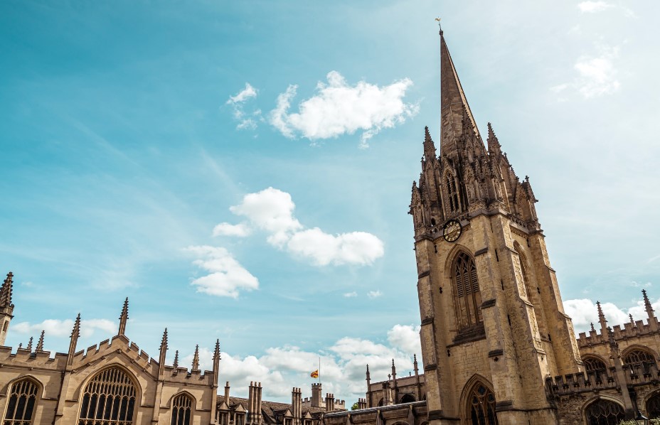 Manfaat Kurikulum Cambridge Sebelum Kuliah di Luar Negeri